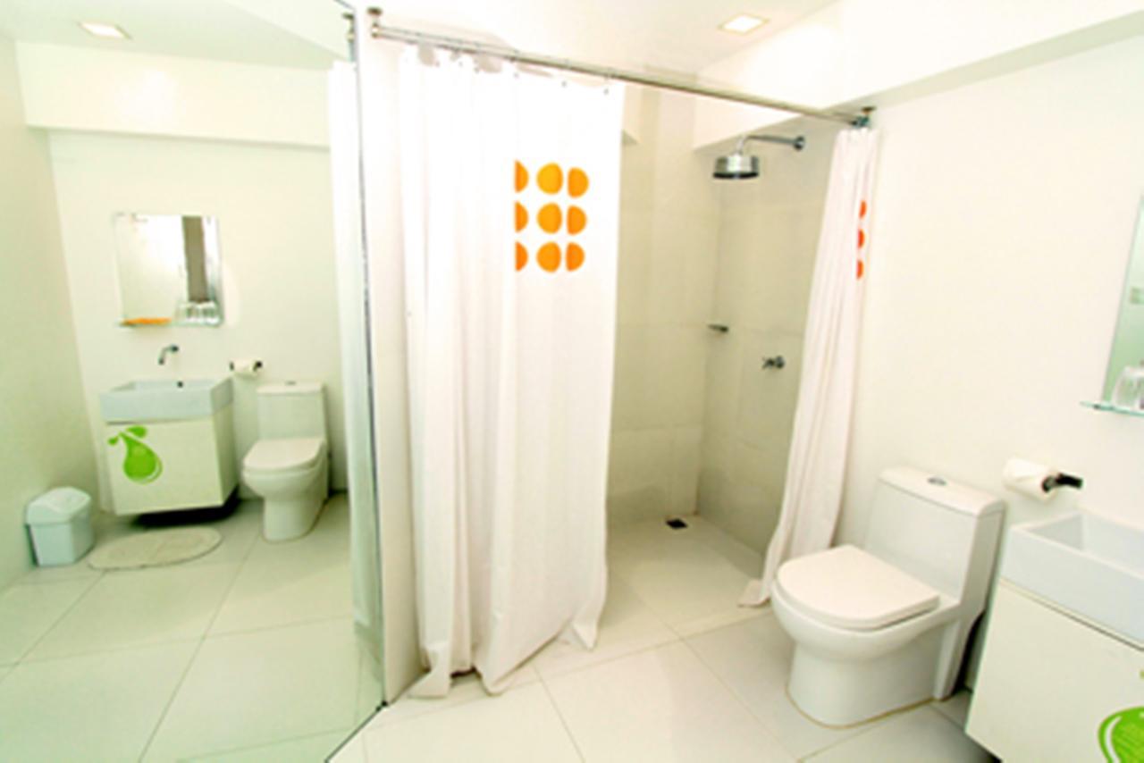 Islands Stay Hotels - Uptown Cebu Bagian luar foto